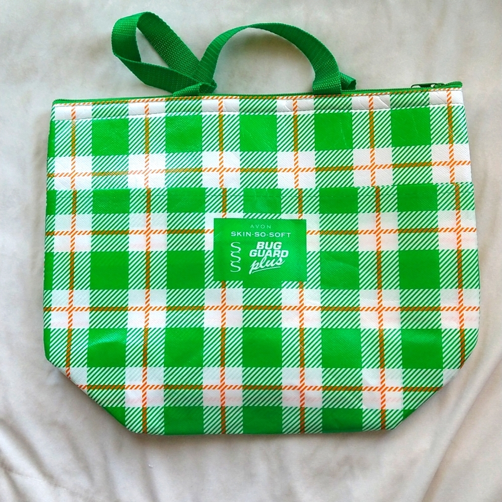 New Avon skin-so-soft foldable insulated lunch tote